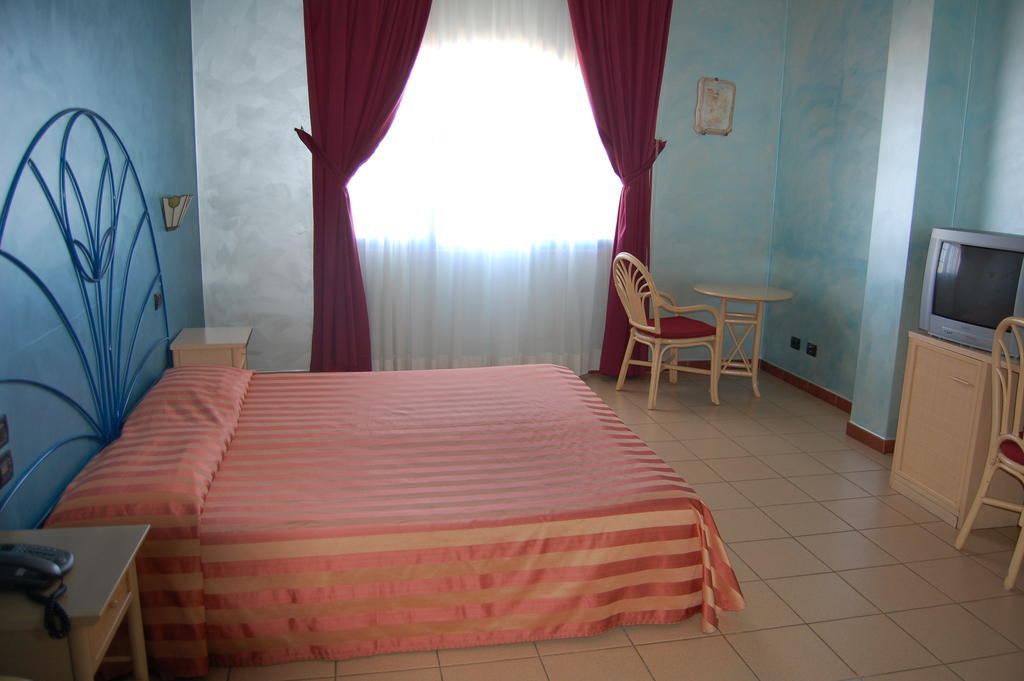 Hotel Club Pegaso Marina di Melilli Δωμάτιο φωτογραφία